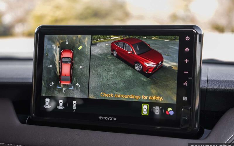 Skrin paparan 3D Panoramic View Monitor 360 Toyota Vios