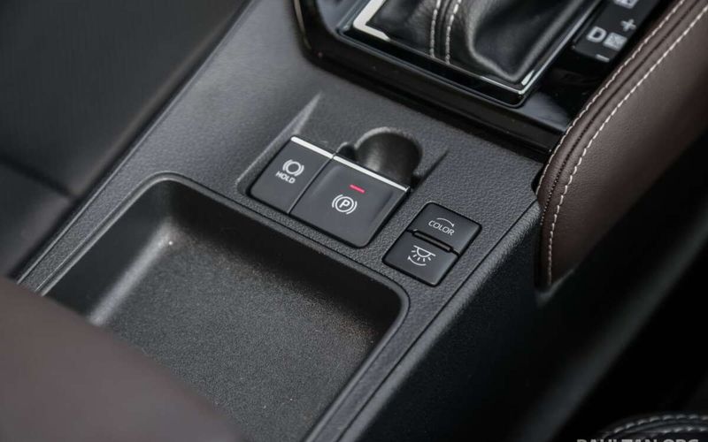 Suis Electronic Parking Brake EPB dan Auto Brake Hold Toyota Vios
